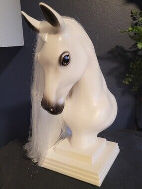 Breyer Mane Beauty Daybreak White Plastic Toy Horse Hair Styling Head